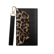 iDeal of Sweden Cassette AW21 Clutch priekš Apple iPhone 13 Pro - Midnight Leopard - mākslīgās ādas grāmatveida maks rokassomas veidā ar siksniņu