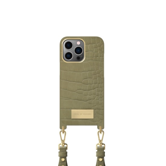 iDeal of Sweden Atelier Necklace SS22 Back Case priekš Apple iPhone 13 Pro - Sage Croco - mākslīgās ādas aizmugures apvalks ar siksniņu un somiņu priekš AirPods / bampers-vāciņš