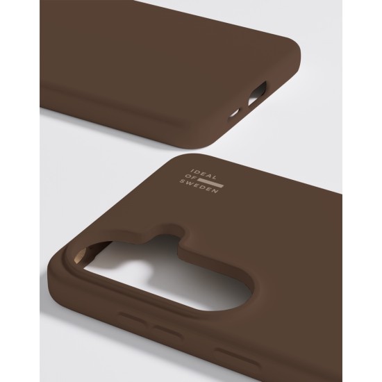 iDeal of Sweden Silicone MagSafe Back Case priekš Samsung Galaxy S26 5G - Mocha Mousse - silikona aizmugures apvalks / bampers-vāciņš