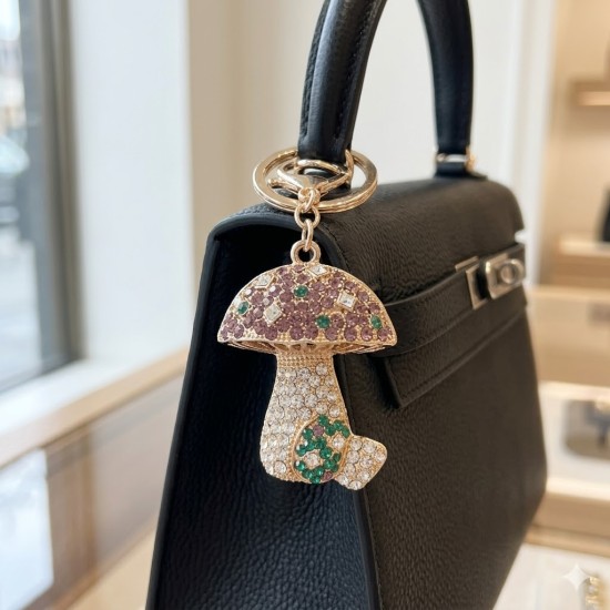 Mushroom Bag Keychain - Violets - Piekarināms aksesuārs / Somas piekariņš