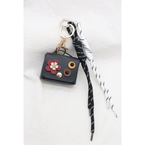 Square Bag Keychain - Melns - Piekarināms aksesuārs / Somas piekariņš