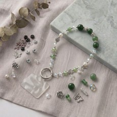 Universal Beaded / Crystal Phone Charm Wrist Strap
- Round Faceted - Green - Zaļa - Universāla pērlīšu / kristālu telefona rokas siksniņa
