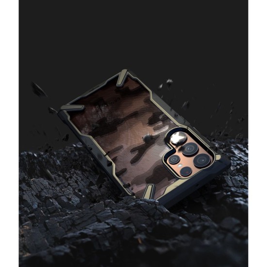 Ringke Fusion X Series Back Case priekš Samsung Galaxy S22 Ultra 5G S908 - Kamuflāža / Melns - triecienizturīgs silikona-plastikāta aizmugures apvalks / bampers-vāciņš