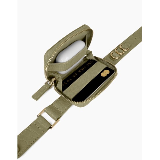 iDeal of Sweden Atelier Necklace SS22 Back Case priekš Apple iPhone 12 / 12 Pro - Sage Croco - mākslīgās ādas aizmugures apvalks ar siksniņu un somiņu priekš AirPods / bampers-vāciņš